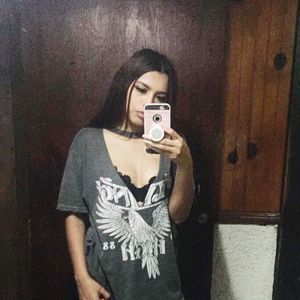 Meet your Posher, Tessa